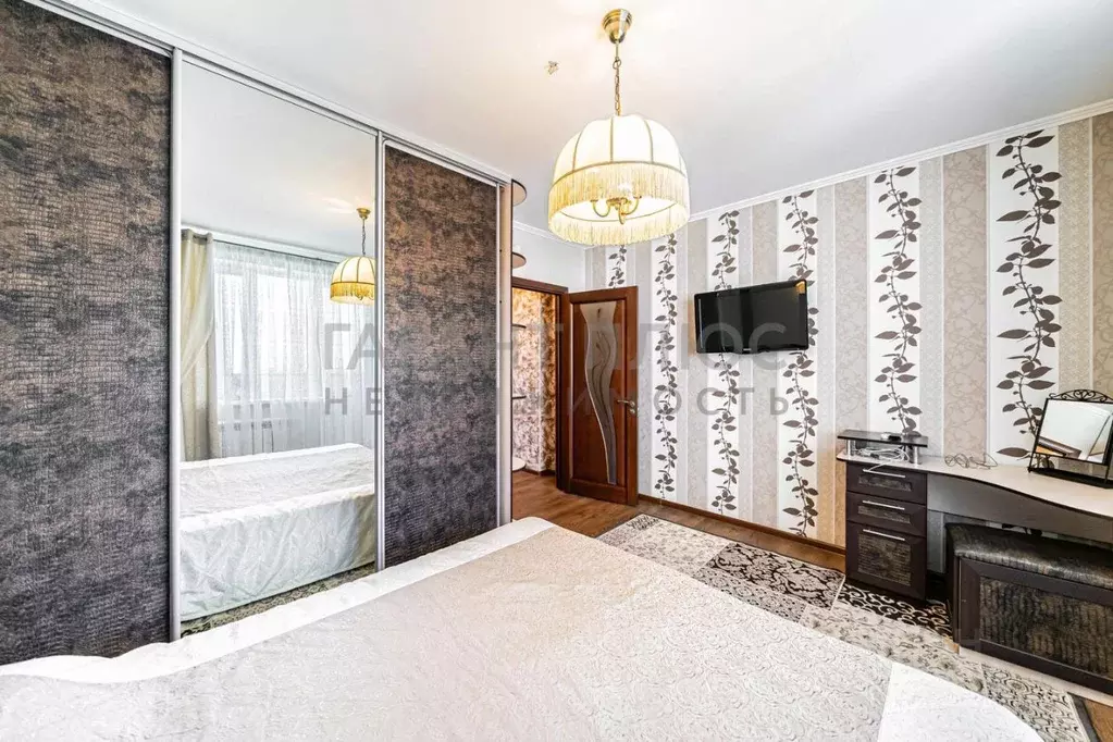 2-к кв. Липецкая область, Липецк ул. М.И. Неделина, 15В (65.0 м) - Фото 2