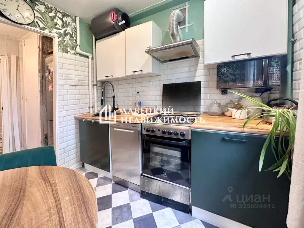 2-к кв. Санкт-Петербург ул. Лени Голикова, 18 (42.4 м) - Фото 1