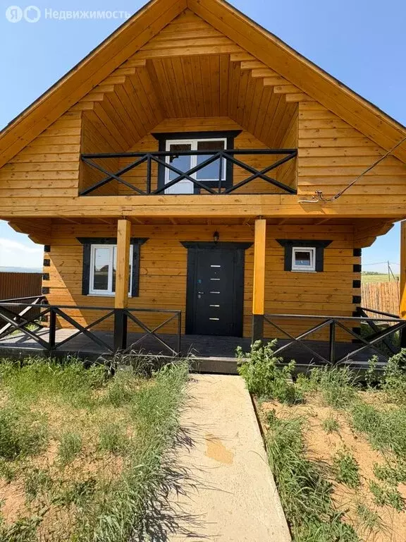 Дом в село Урик, Кленовая улица (170 м) - Фото 1