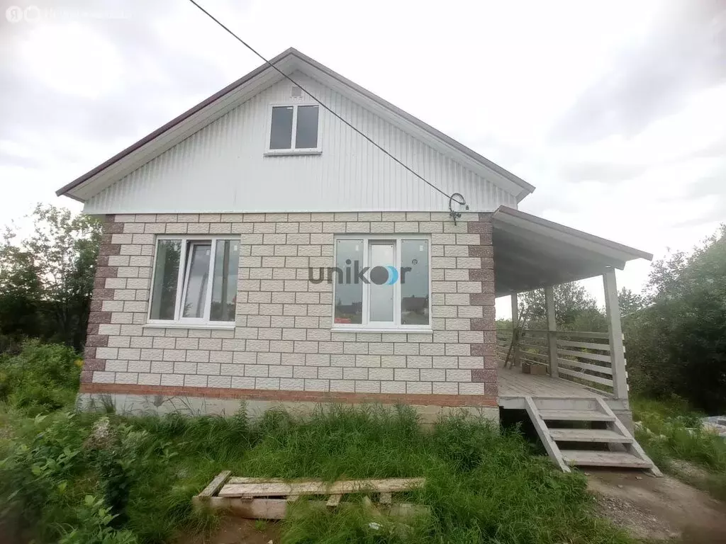 Дом в Иглино, улица Пирогова (100 м) - Фото 0
