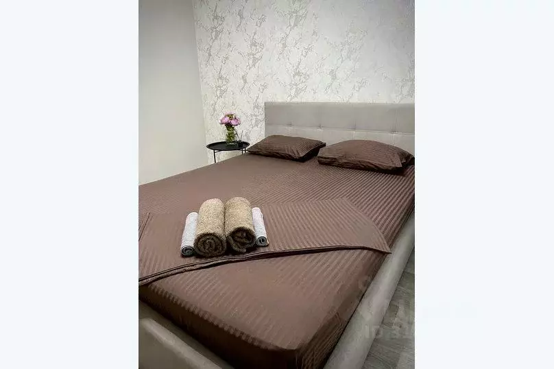 2-к кв. Татарстан, Набережные Челны ул. Раскольникова, 9 (35.0 м) - Фото 0