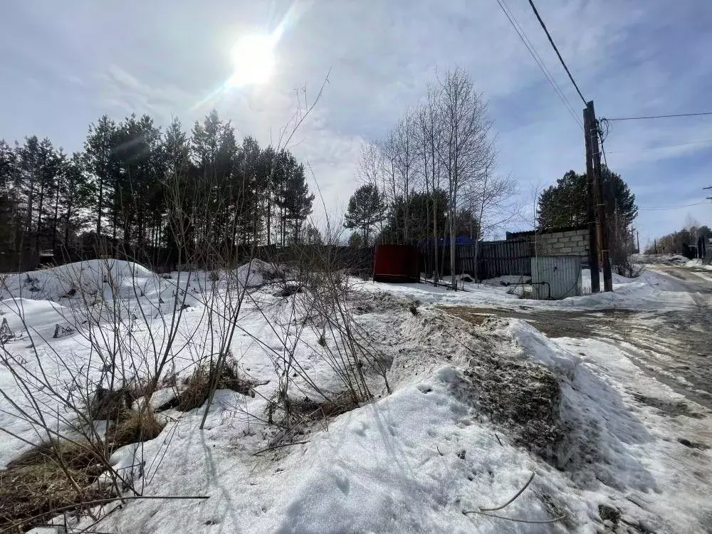 Участок в Иркутская область, Шелехов Механизатор СНТ, ул. Сиреневая ... - Фото 1
