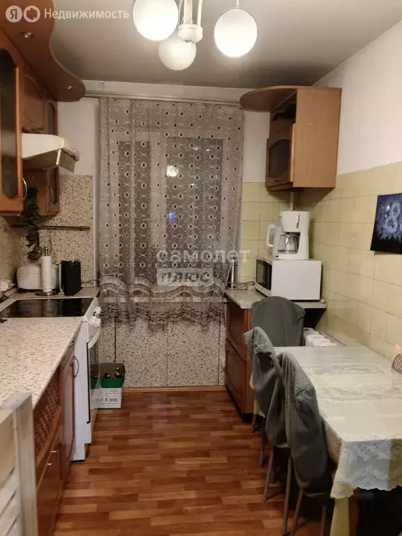 2-комнатная квартира: Тюмень, улица Щербакова, 110 (50.7 м) - Фото 1