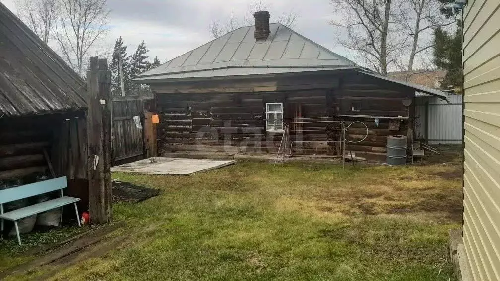 Дом в Красноярский край, Красноярск городской округ, д. Бугачево ул. ... - Фото 1