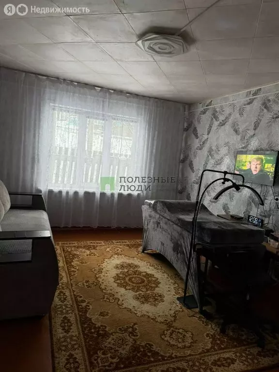 Дом в посёлок Предивинск, Комсомольская улица, 40 (135.6 м) - Фото 1
