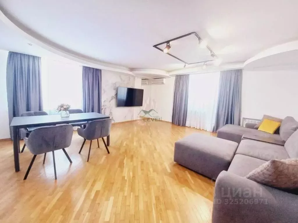 2-к кв. Саратовская область, Саратов Первомайская ул., 33/35 (99.0 м) - Фото 1