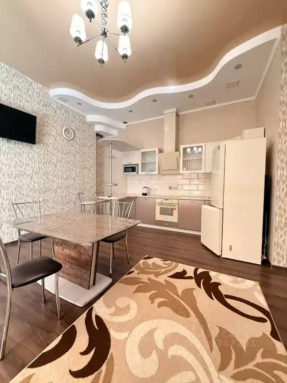 2-к кв. Крым, Симферополь ул. Исмаила Гаспринского, 7 (90.0 м) - Фото 0