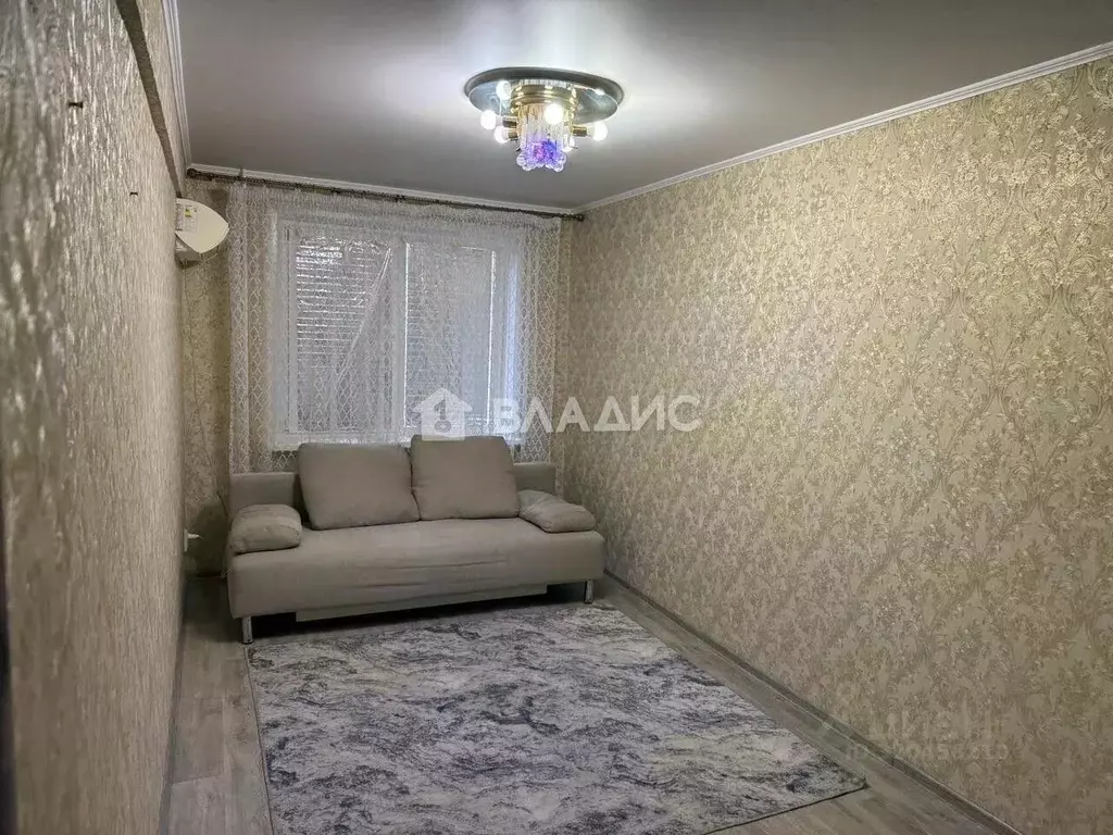 2-к кв. Саратовская область, Балаково Трнавская ул., 19 (40.2 м) - Фото 0