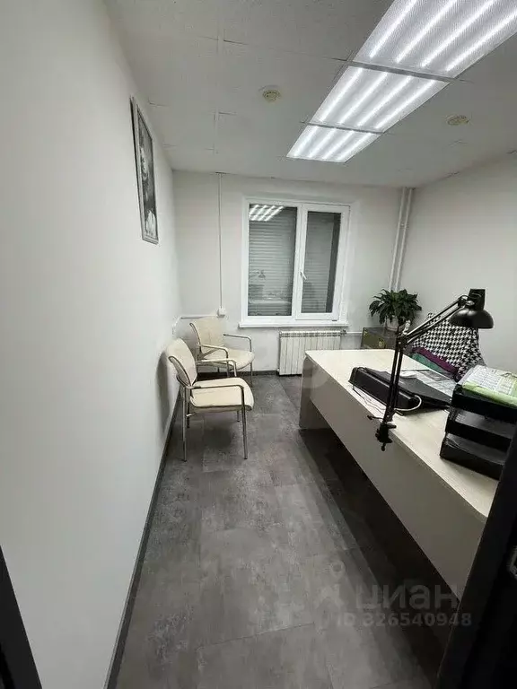 Помещение свободного назначения в Красноярский край, Красноярск ул. ... - Фото 1