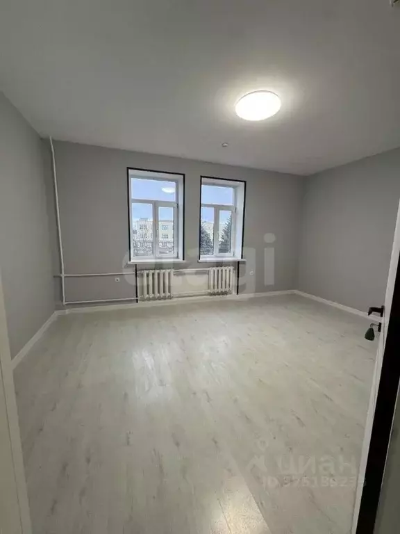 Офис в Псковская область, Псков Советская ул., 111 (21 м) - Фото 1