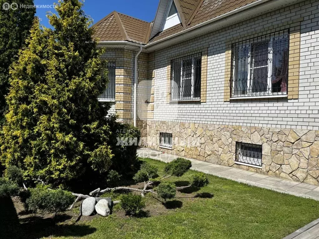 Дом в Энгельс, Светлая улица, 21 (294 м) - Фото 0