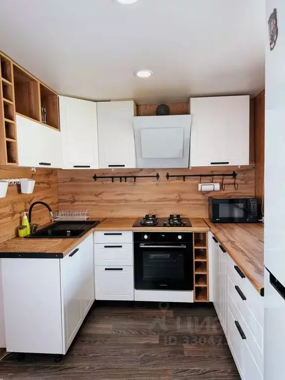Дом в Алтай, Улаганский район Р-256 Чуйский тракт, 795-й км (48 м) - Фото 1