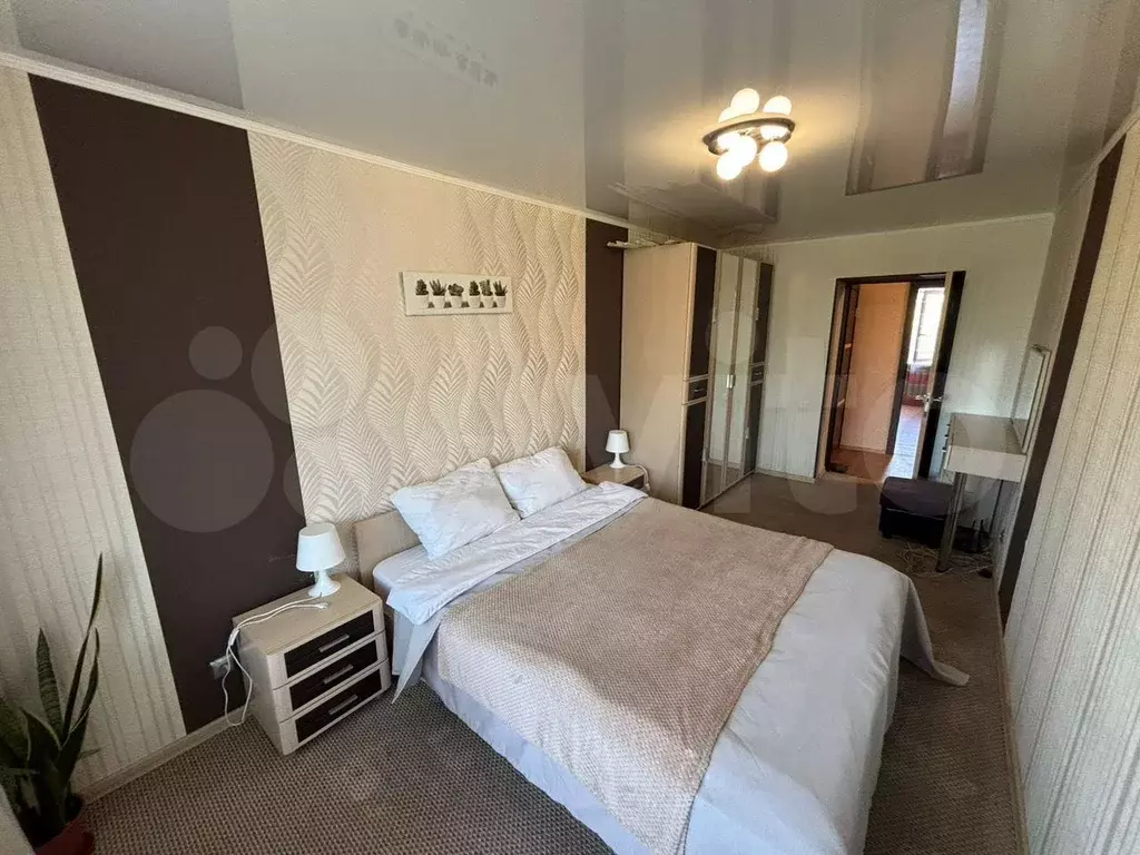 3-к. квартира, 70 м, 3/10 эт. - Фото 0