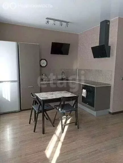 Квартира-студия: Дзержинск, микрорайон Современник, 6 (38.2 м) - Фото 1