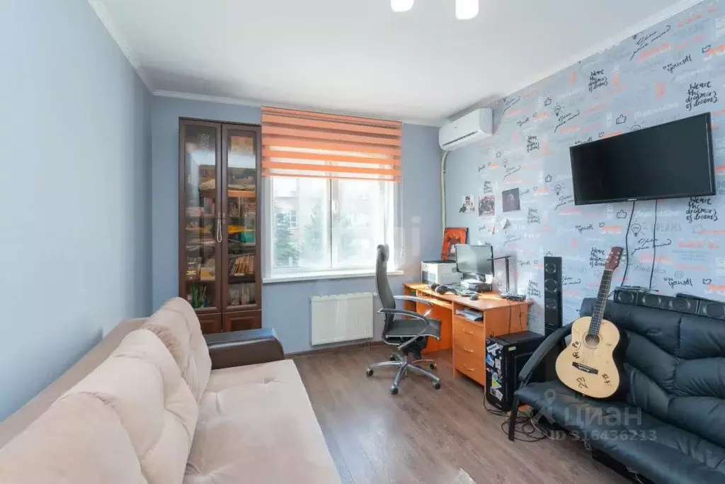3-к кв. Пермский край, Пермь ул. Николая Островского, 93Д (68.7 м) - Фото 2