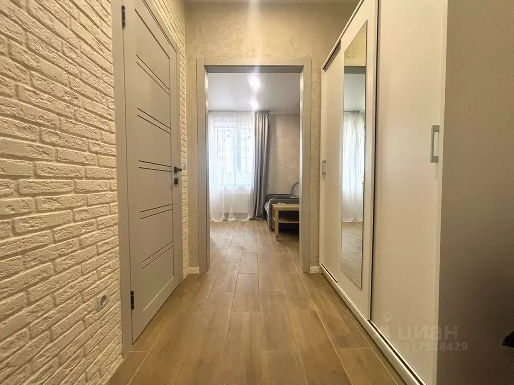 Студия Краснодарский край, Краснодар ул. Красных Партизан, 1/4к15 ... - Фото 0