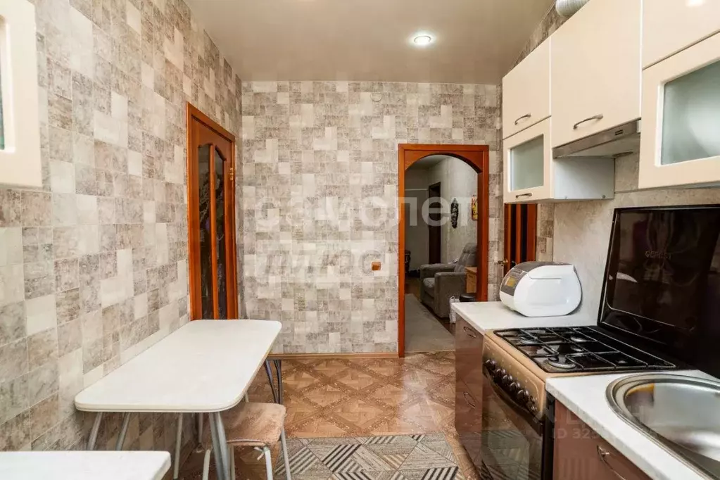 2-к кв. Челябинская область, Верхний Уфалей ул. Лермонтова, 5 (60.5 м) - Фото 2