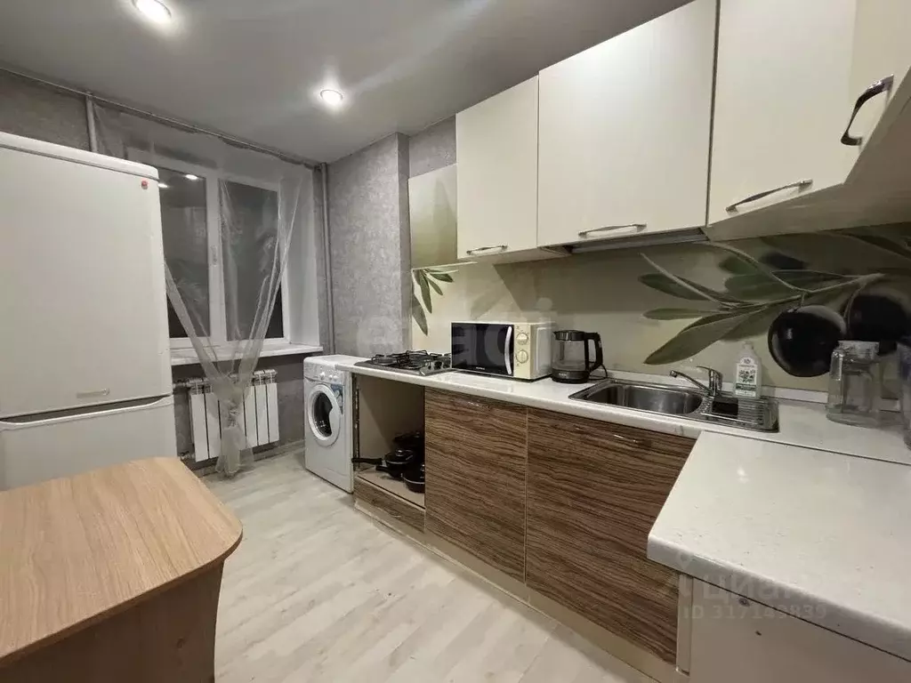 1-к кв. Татарстан, Казань ул. Серова, 35 (35.0 м) - Фото 0