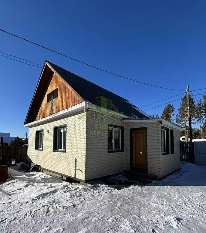 Дом в Бурятия, Улан-Удэ ул. Земнухова, 18 (45 м) - Фото 0