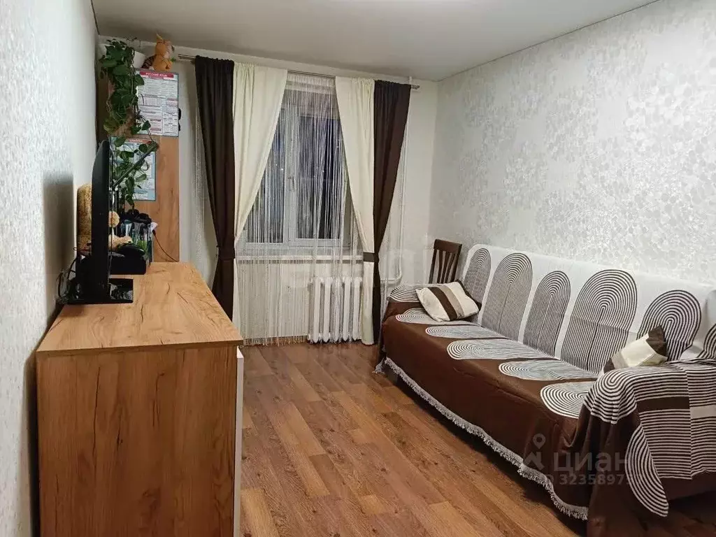 3-к кв. Архангельская область, Котлас ул. Невского, 6 (58.7 м) - Фото 1