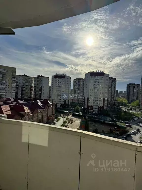 3-к кв. Тюменская область, Тюмень ул. Василия Гольцова, 2к3 (74.5 м) - Фото 1