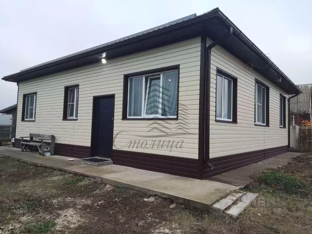 Дом в Белгородская область, Старооскольский городской округ, с. Озерки ... - Фото 0