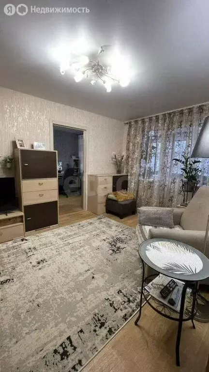 2-комнатная квартира: Пермь, улица Революции, 60 (45.9 м) - Фото 1