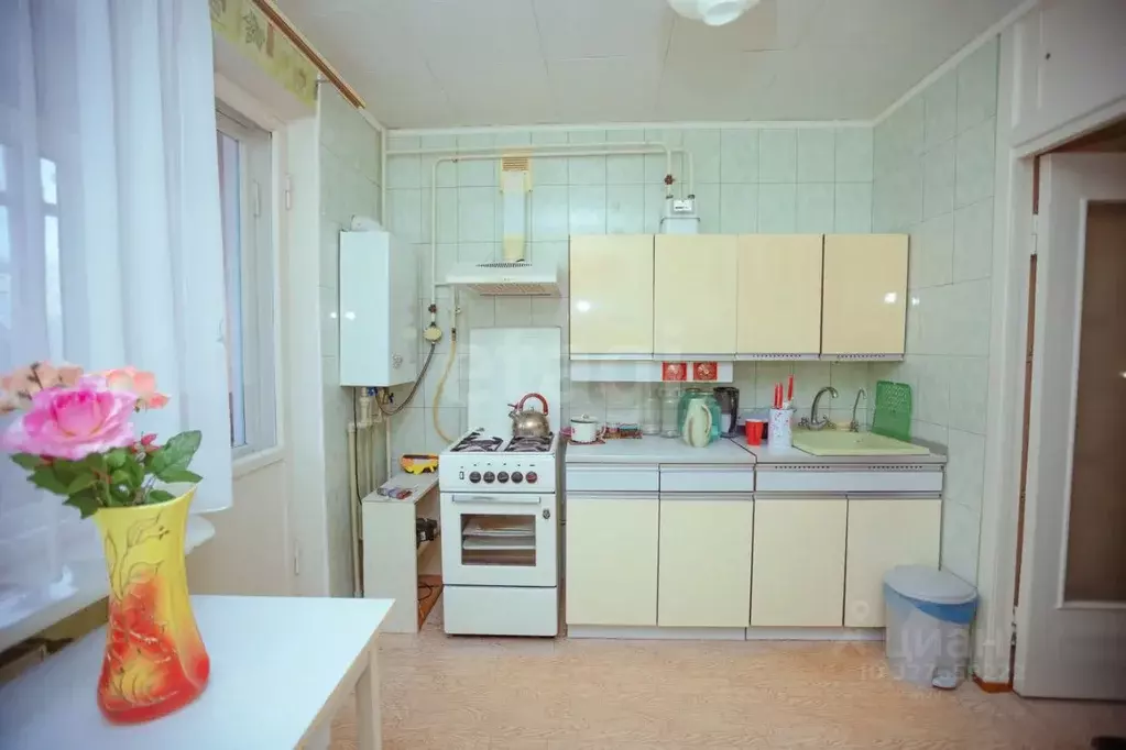 3-к кв. Крым, Бахчисарай ул. Фрунзе, 50 (64.4 м) - Фото 1