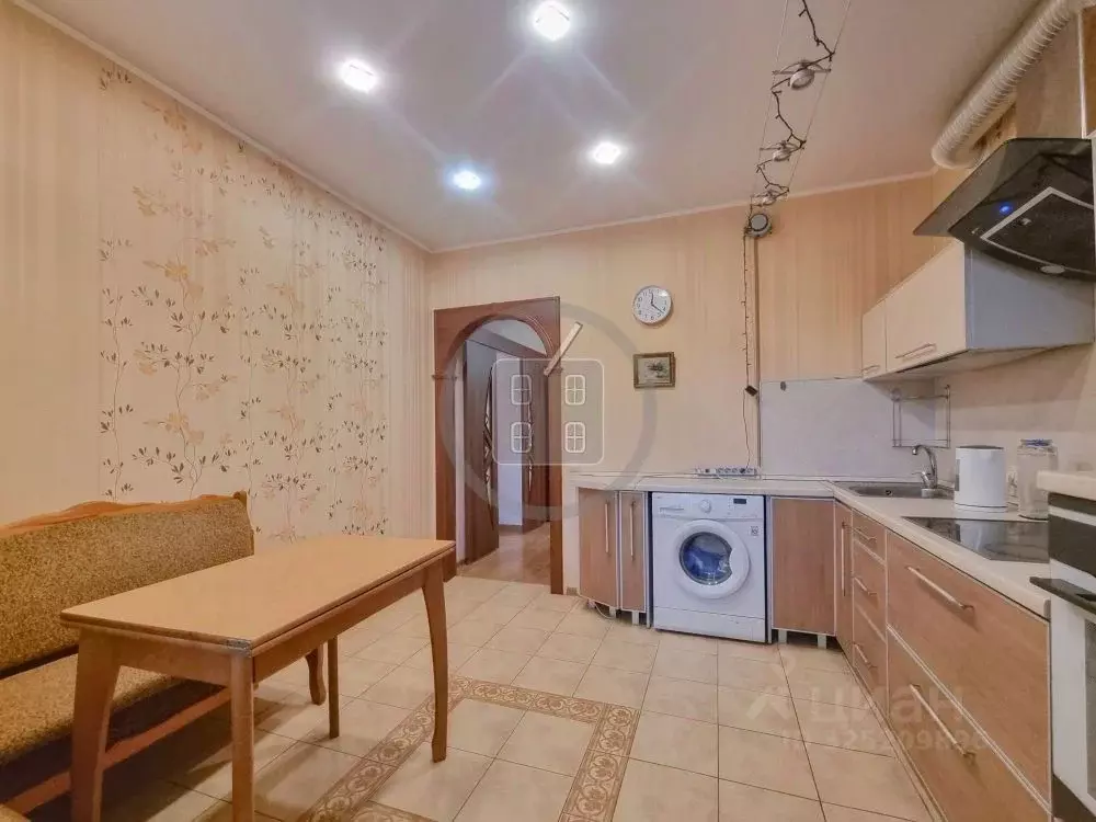 1-к кв. Калужская область, Калуга бул. Солнечный, 2 (44.9 м) - Фото 2