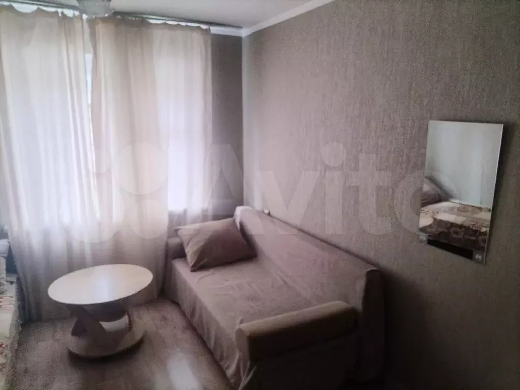 Комната 12 м в 5-к., 1/5 эт. - Фото 0