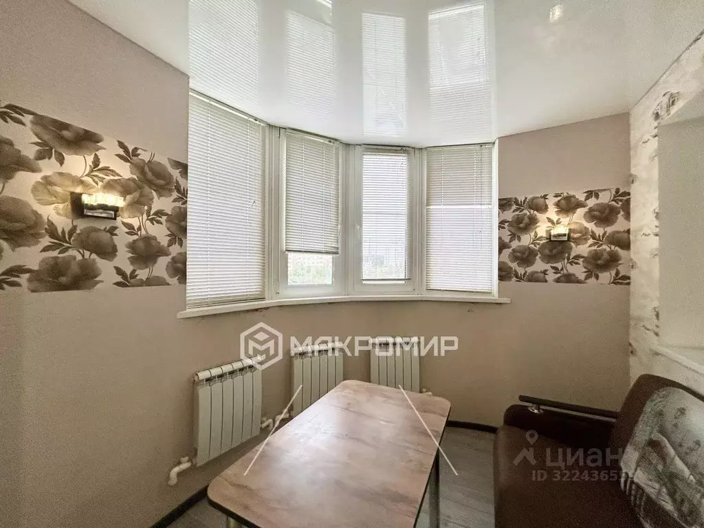 1-к кв. Орловская область, Орел ул. Емлютина, 12 (39.2 м) - Фото 1