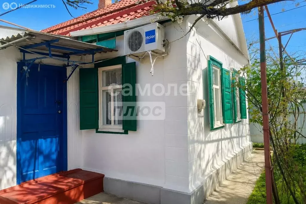 Дом в Приморско-Ахтарск, улица Горшковой, 145 (33.3 м) - Фото 1