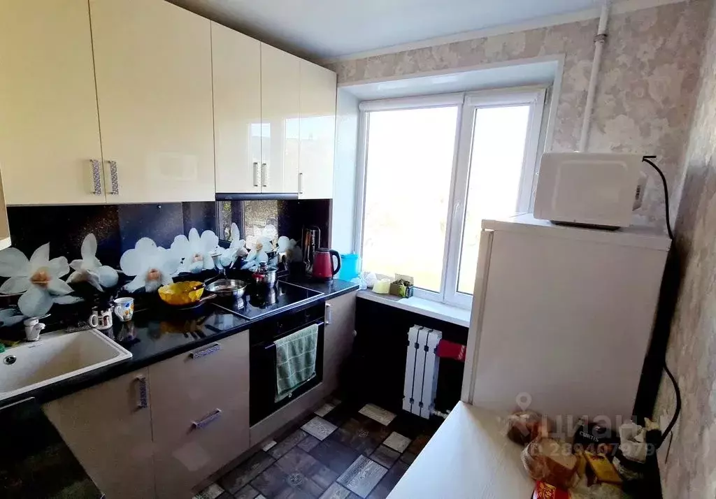 Комната Камчатский край, Петропавловск-Камчатский ул. Давыдова, 17 - Фото 2