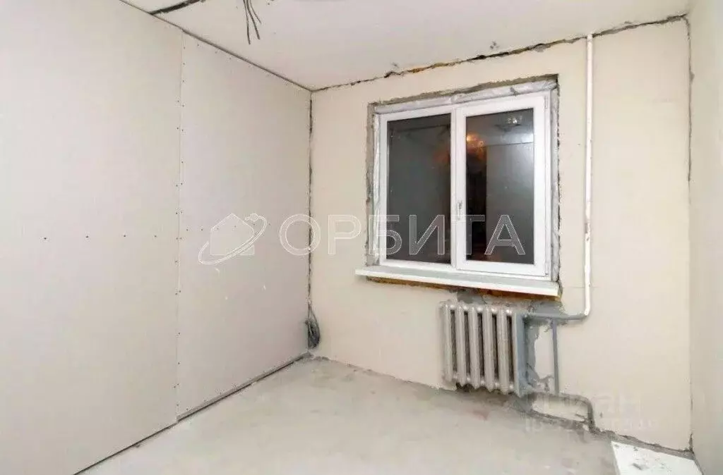 2-к кв. Тюменская область, Тюмень ул. Монтажников, 12 (44.2 м) - Фото 2