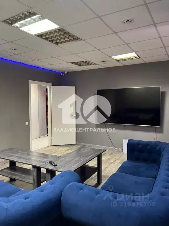 Помещение свободного назначения в Новосибирская область, Новосибирск ... - Фото 0