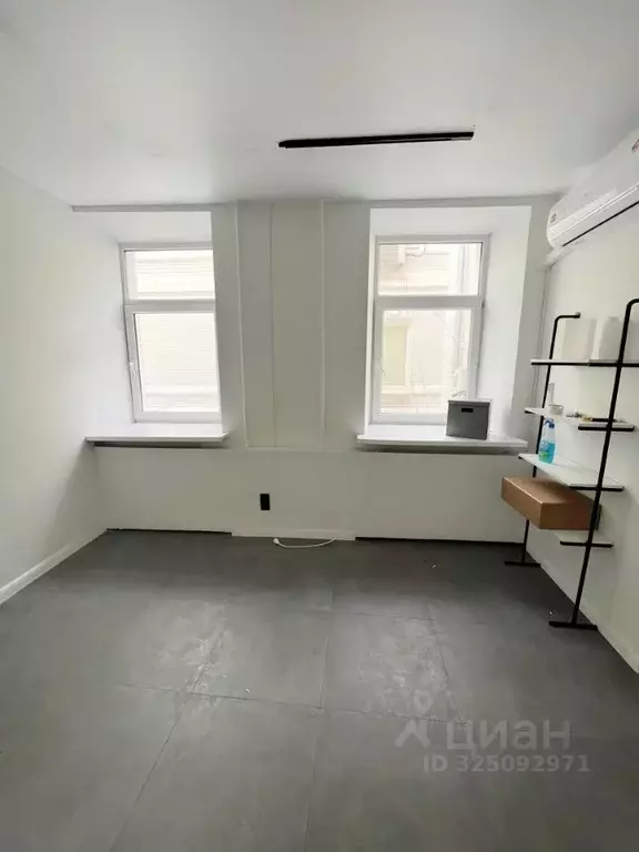 Помещение свободного назначения в Москва Малая Бронная ул., 24С4 (33 ... - Фото 2