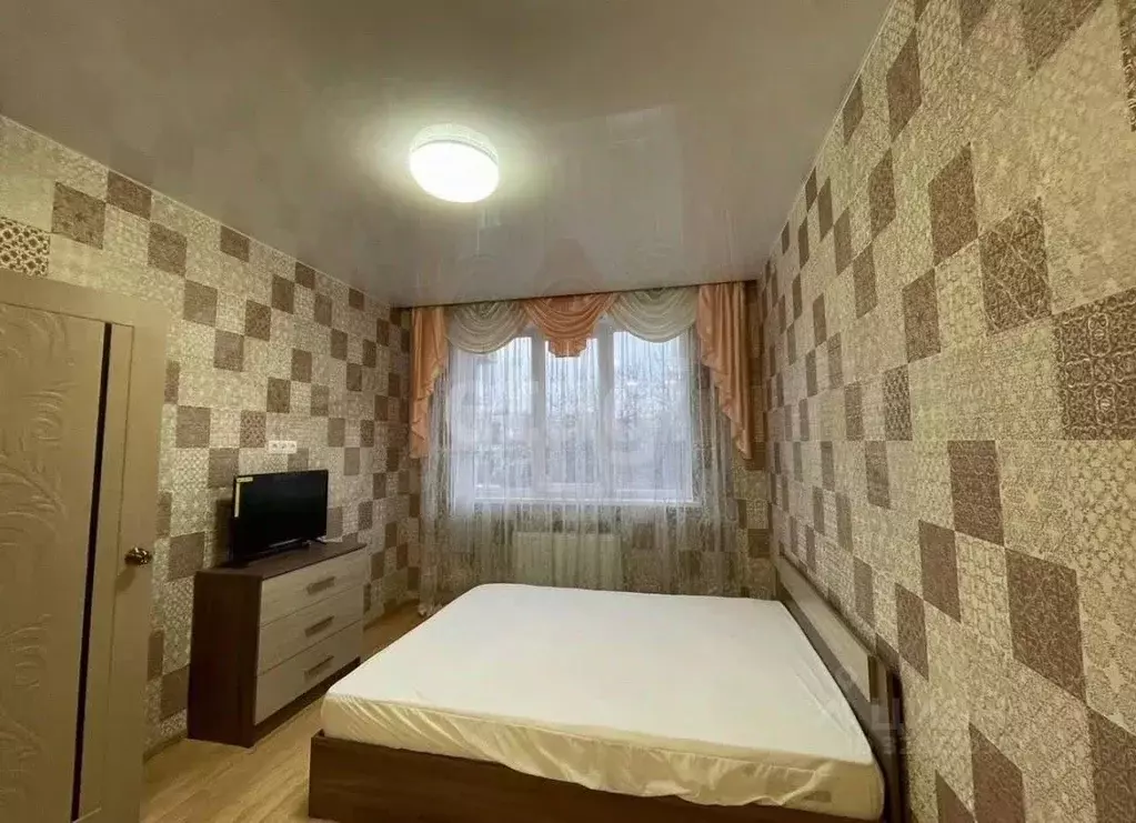 1-к кв. Крым, Симферополь ул. Железнодорожная (35.0 м) - Фото 1