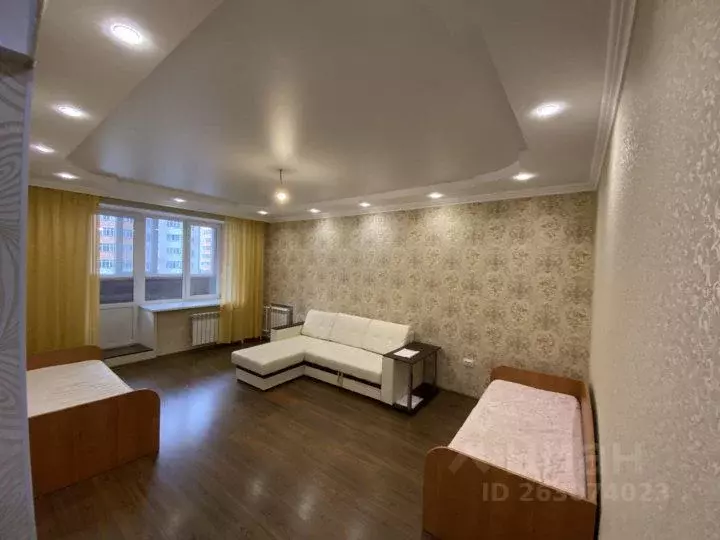 2-к кв. Тюменская область, Тюмень ул. Линейная, 11 (70.0 м) - Фото 1