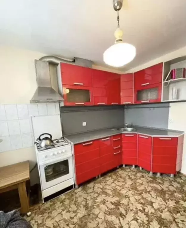 3-к кв. Кировская область, Киров Хлыновская ул., 20 (61.9 м) - Фото 1