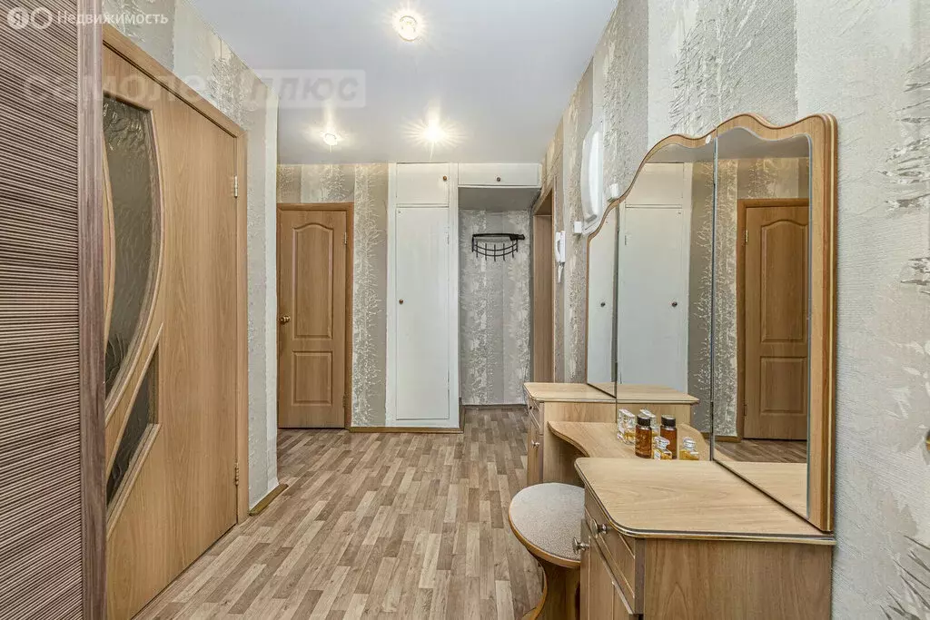 2-комнатная квартира: Челябинск, улица Калмыкова, 8 (43.1 м) - Фото 1