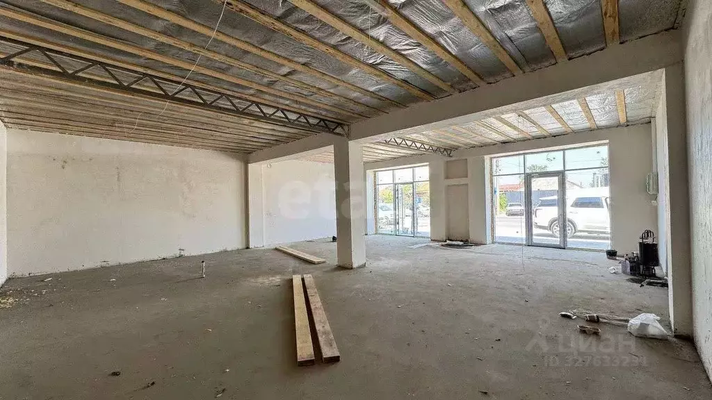 Помещение свободного назначения в Адыгея, Майкоп ул. Хакурате, 393 ... - Фото 1