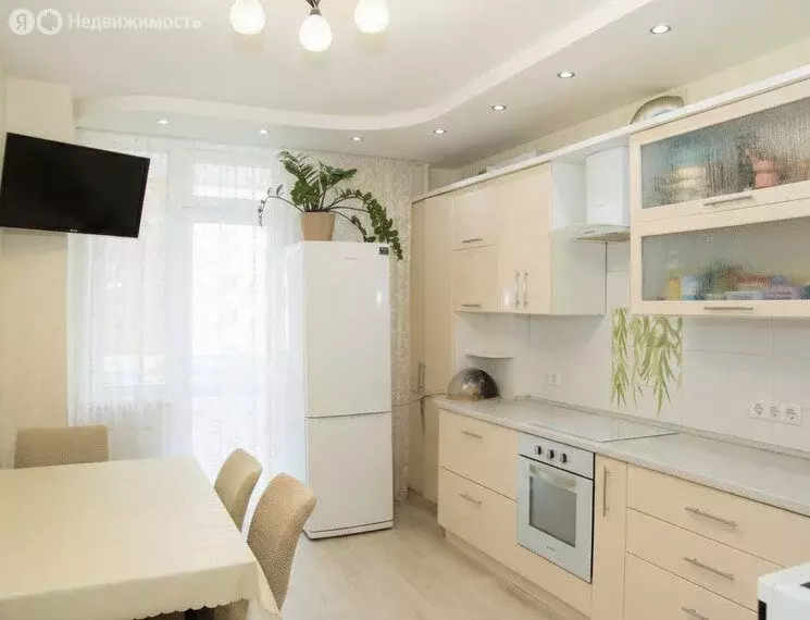 3-комнатная квартира: Сочи, микрорайон Завокзальный, переулок Трунова, ... - Фото 1