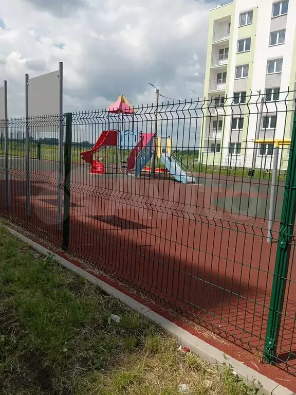 3-к. квартира, 71 м, 1/6 эт. - Фото 1