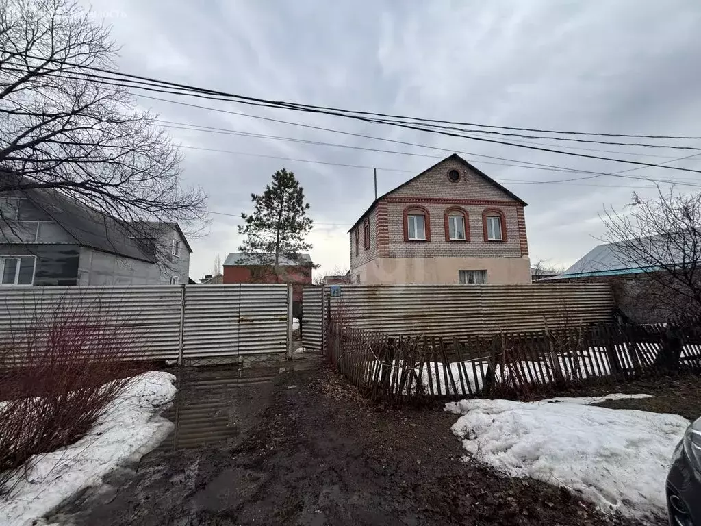 Дом в Оренбург, микрорайон Кузнечный, Новокузнечная улица (141 м) - Фото 1