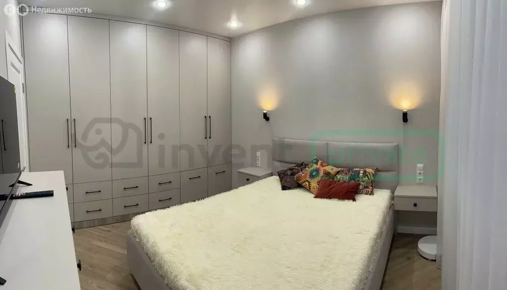 2-комнатная квартира: Калининград, улица Маршала Борзова, 107 (63 м) - Фото 2