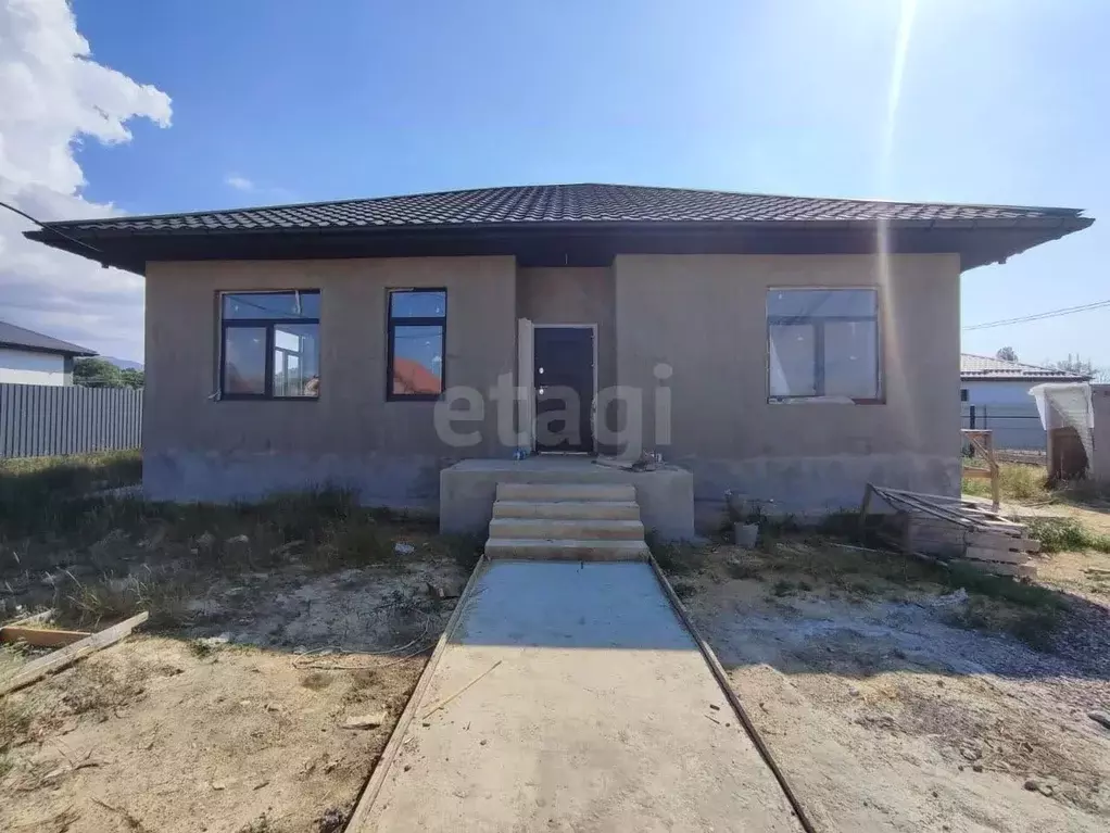 Дом в Крым, Симферопольский район, с. Доброе  (115 м) - Фото 0