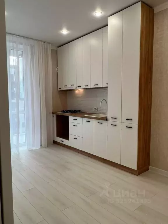 1-к кв. Калининградская область, Калининград Батальная ул. (41.0 м) - Фото 2