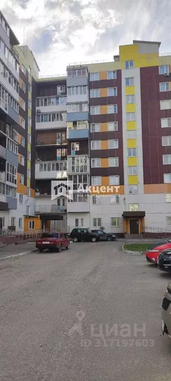3-к кв. Ивановская область, Кохма ул. Октябрьская, 20 (73.7 м) - Фото 0