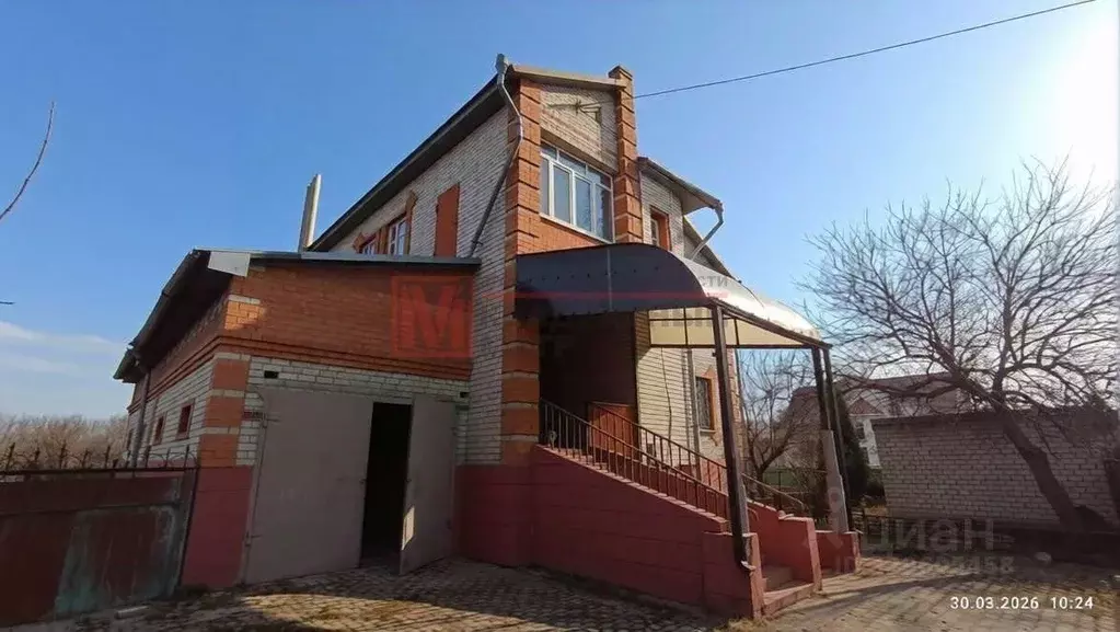 Коттедж в Белгородская область, Старооскольский городской округ, с. ... - Фото 1