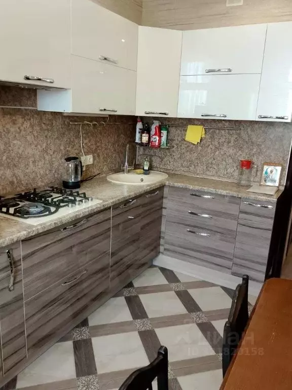 4-к кв. Астраханская область, Наримановский район, с. Солянка ... - Фото 1